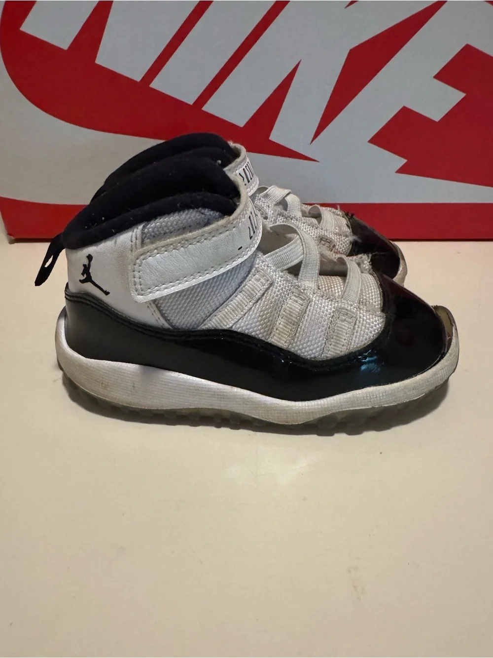 Nike Air Jordan XI 11